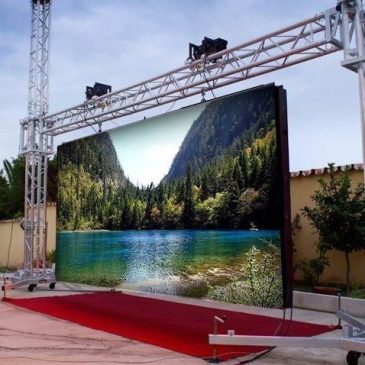 Outdoor LED Screens: Weatherproof and Durable Solutions for Outdoor Environments